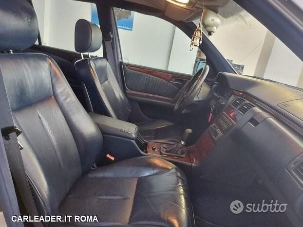 Mercedes e 200 elegance