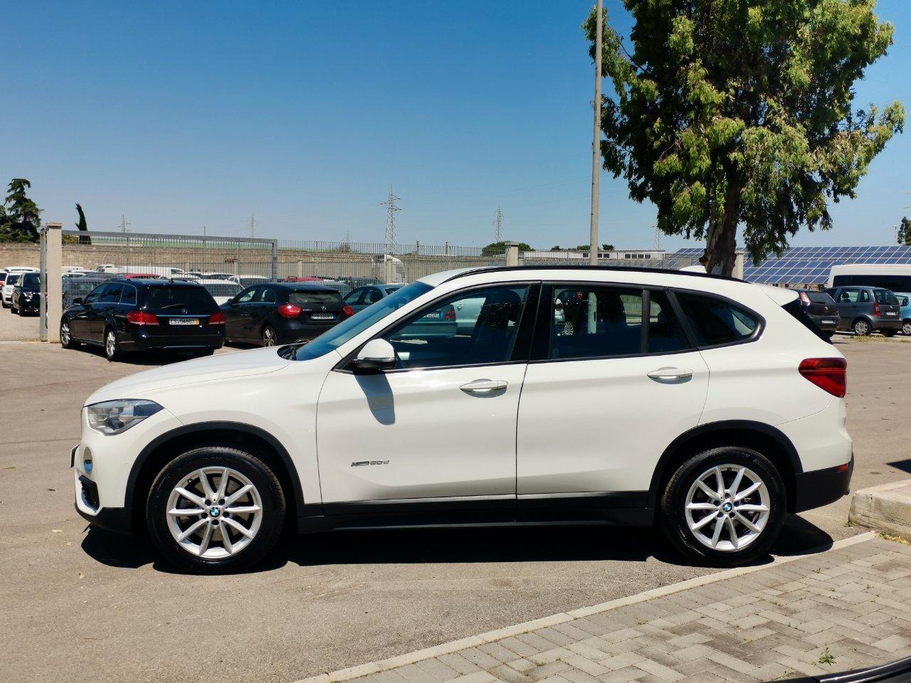 BMW X1 xdrive20d Business auto