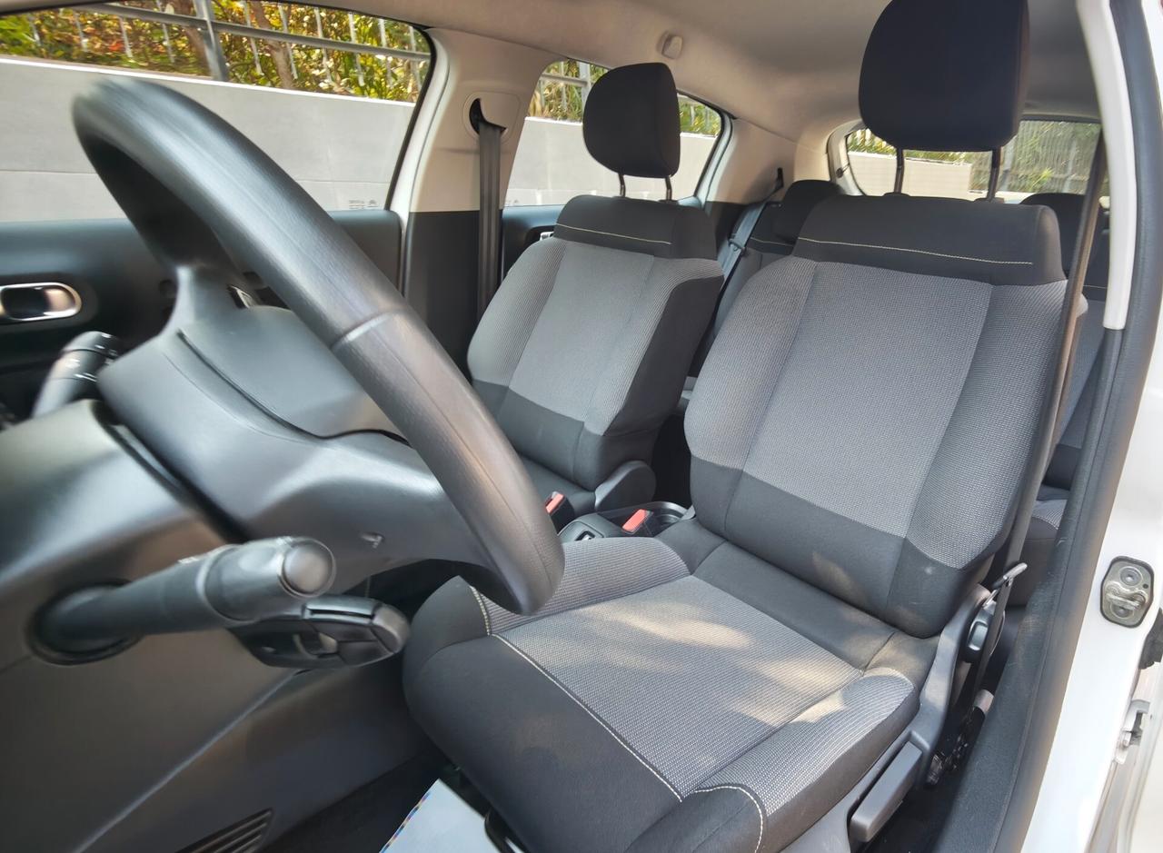 PARIA. A NUOVA C3 15 DCI 100CV FULL