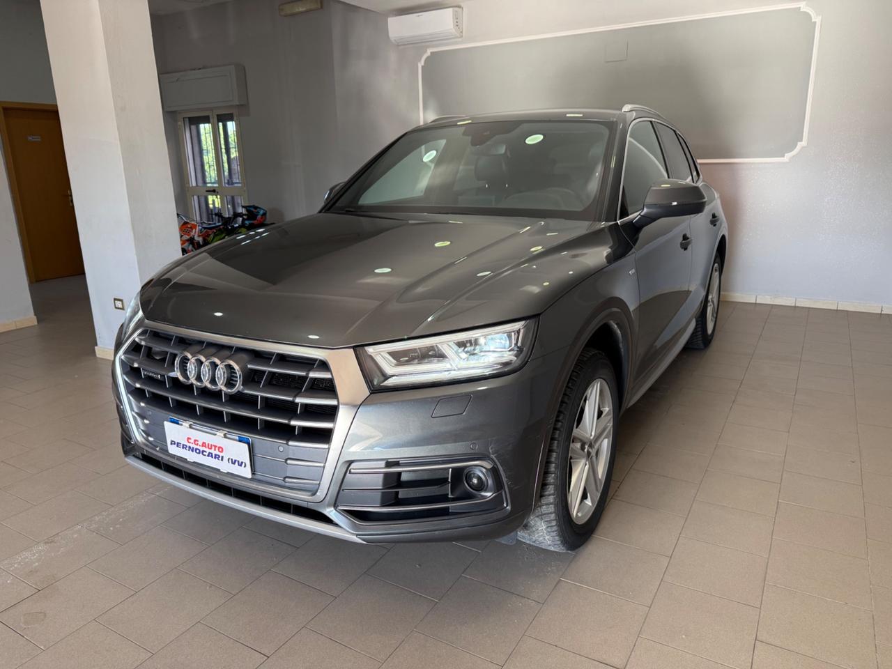 Audi Q5 40 TDI quattro S tronic line plus