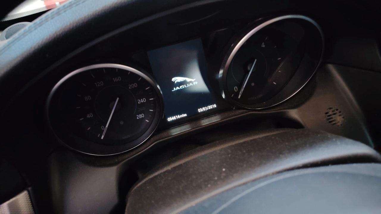 Jaguar XF 2.0 2017