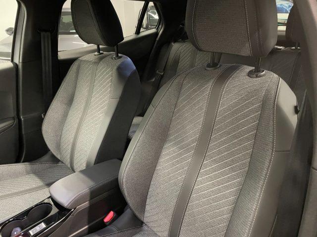 PEUGEOT 2008 1.2 PureTech 100 CV Allure