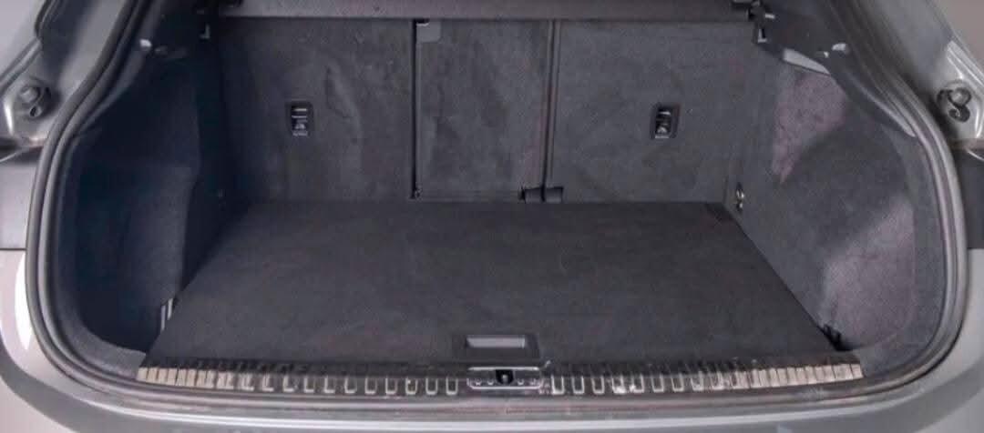 Audi Q3 35 TDI S tronic line edition int.est