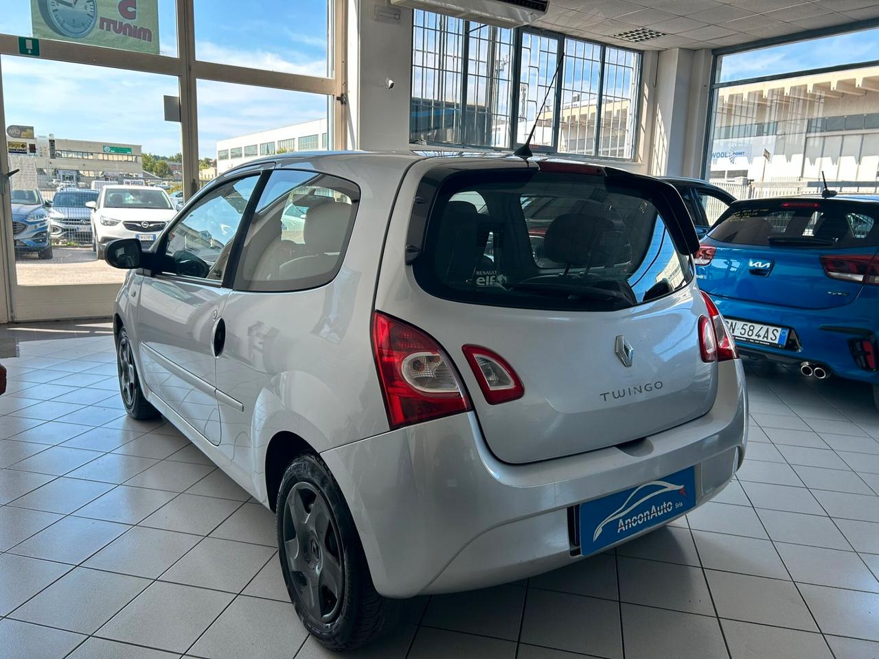 Renault Twingo 1.2B X NEOPATENTATI 2014