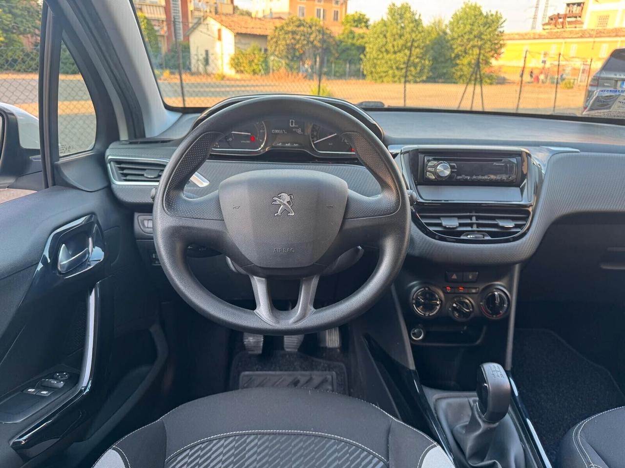Peugeot 2008 Anno 2014 1.2 Benzina 82 CV 37.000 KM