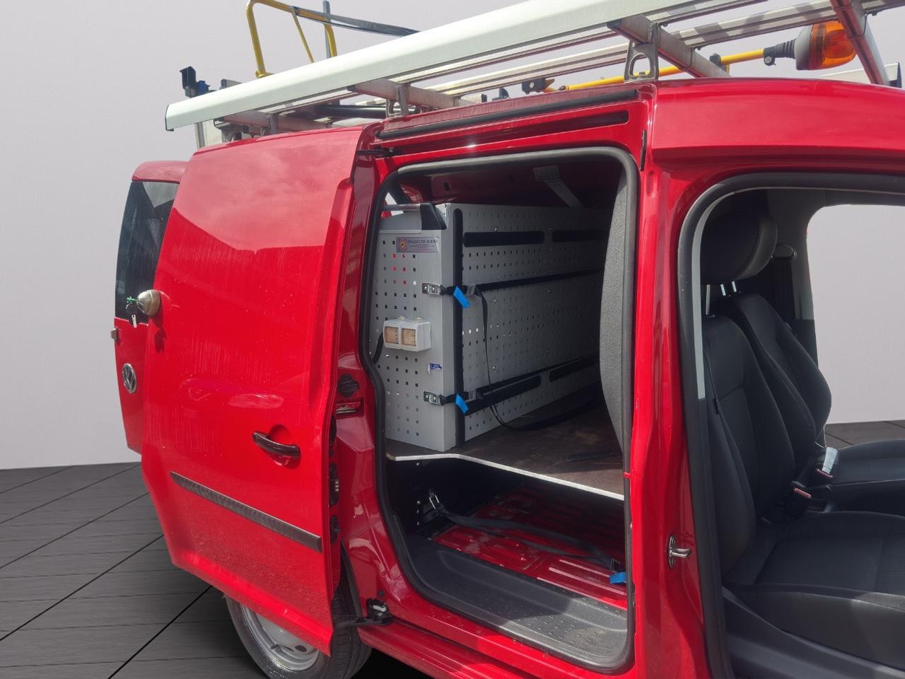 Volkswagen Caddy 2.0TDI 122C 4X4 EX TIM-OFFICINA MOBILE+PORTAPACCHI