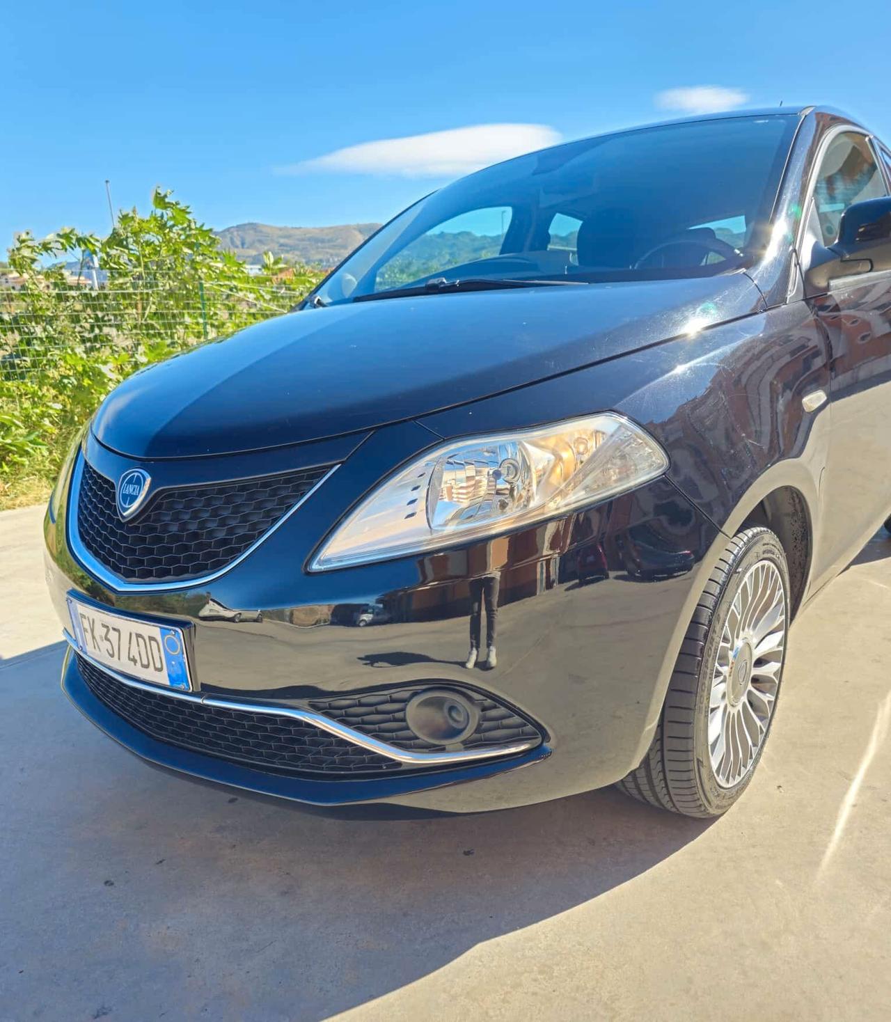 Lancia Ypsilon 1.3 MJT 16V 95 CV 5 porte S&S Platinum