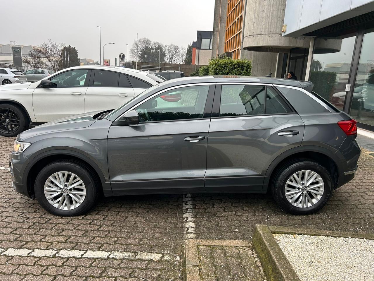 Volkswagen T-Roc 1.6 tdi GRANDINATA