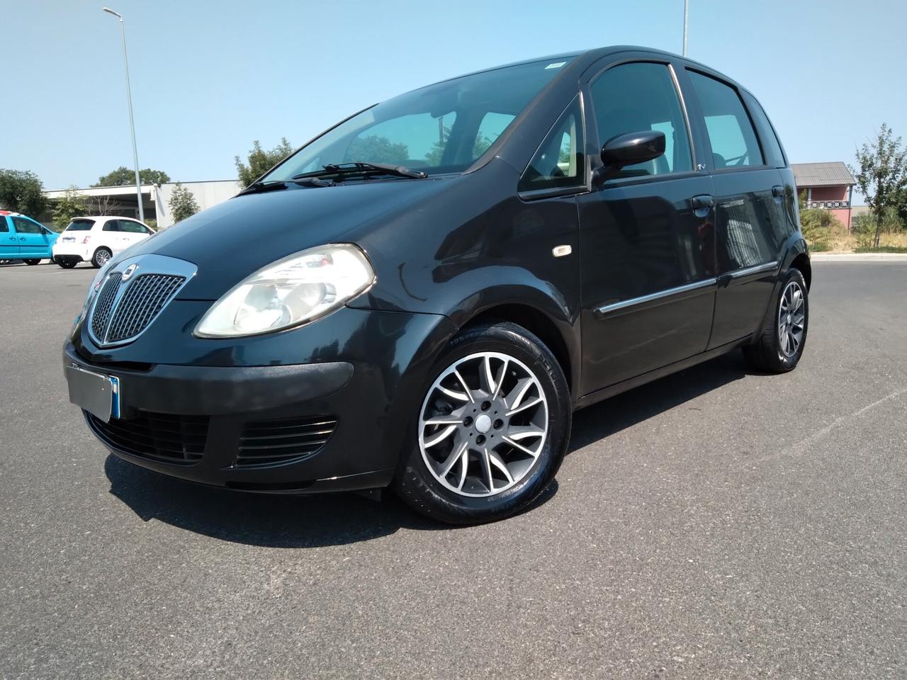 Lancia MUSA 1.4 16V 95cv Oro x neopatentati