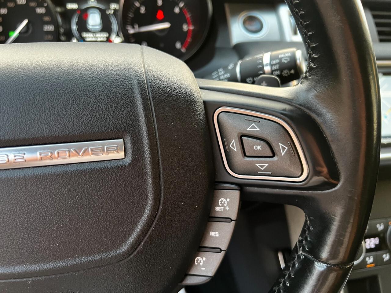 Range Rover Evoque 2.0 150 CV Dynamic-RESTAYLING
