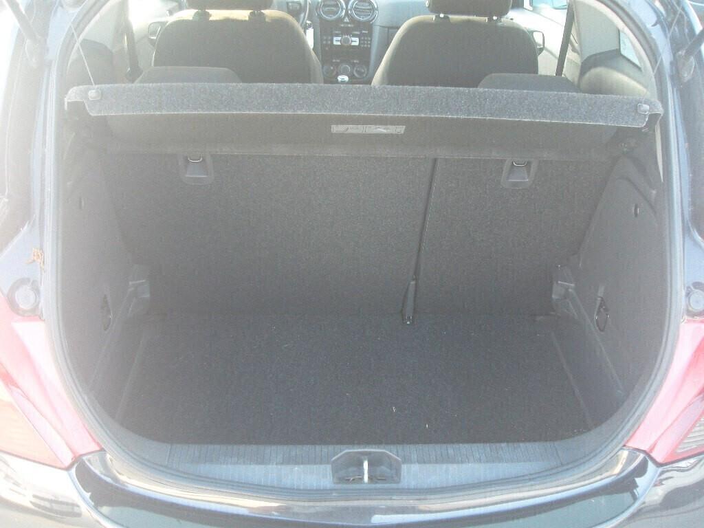 Opel Corsa 1.2 80CV 3 porte GPL-TECH Edition