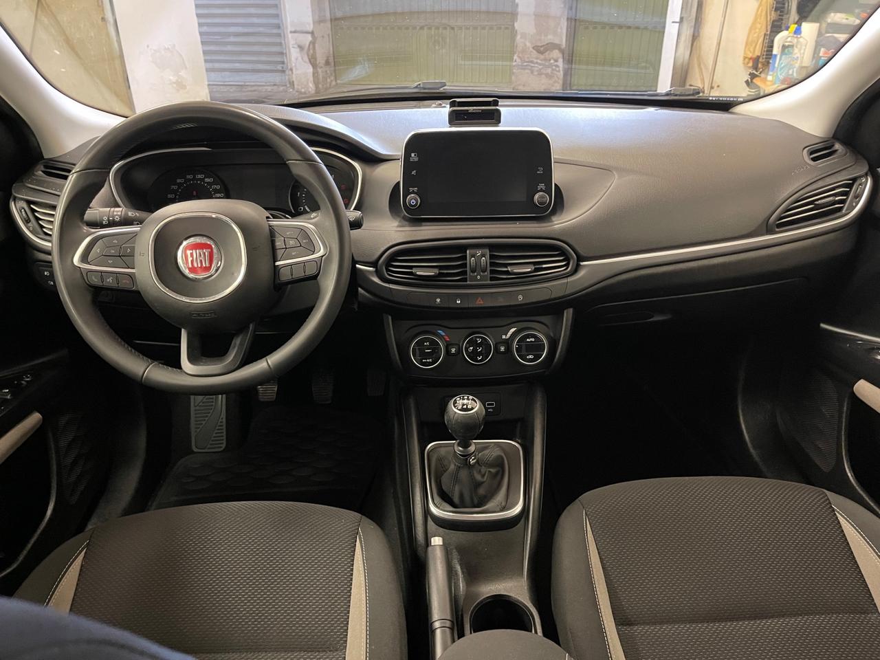 Fiat Tipo 1.6 Mjt S&S SW Lounge