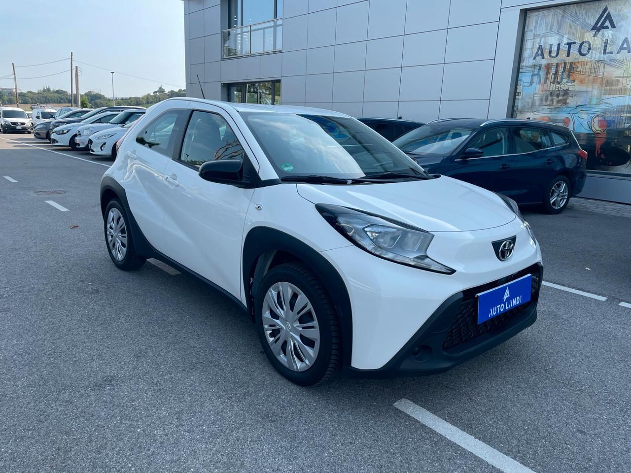 Toyota Aygo X 1.0 VVT-i 72 CV 5 porte Trend