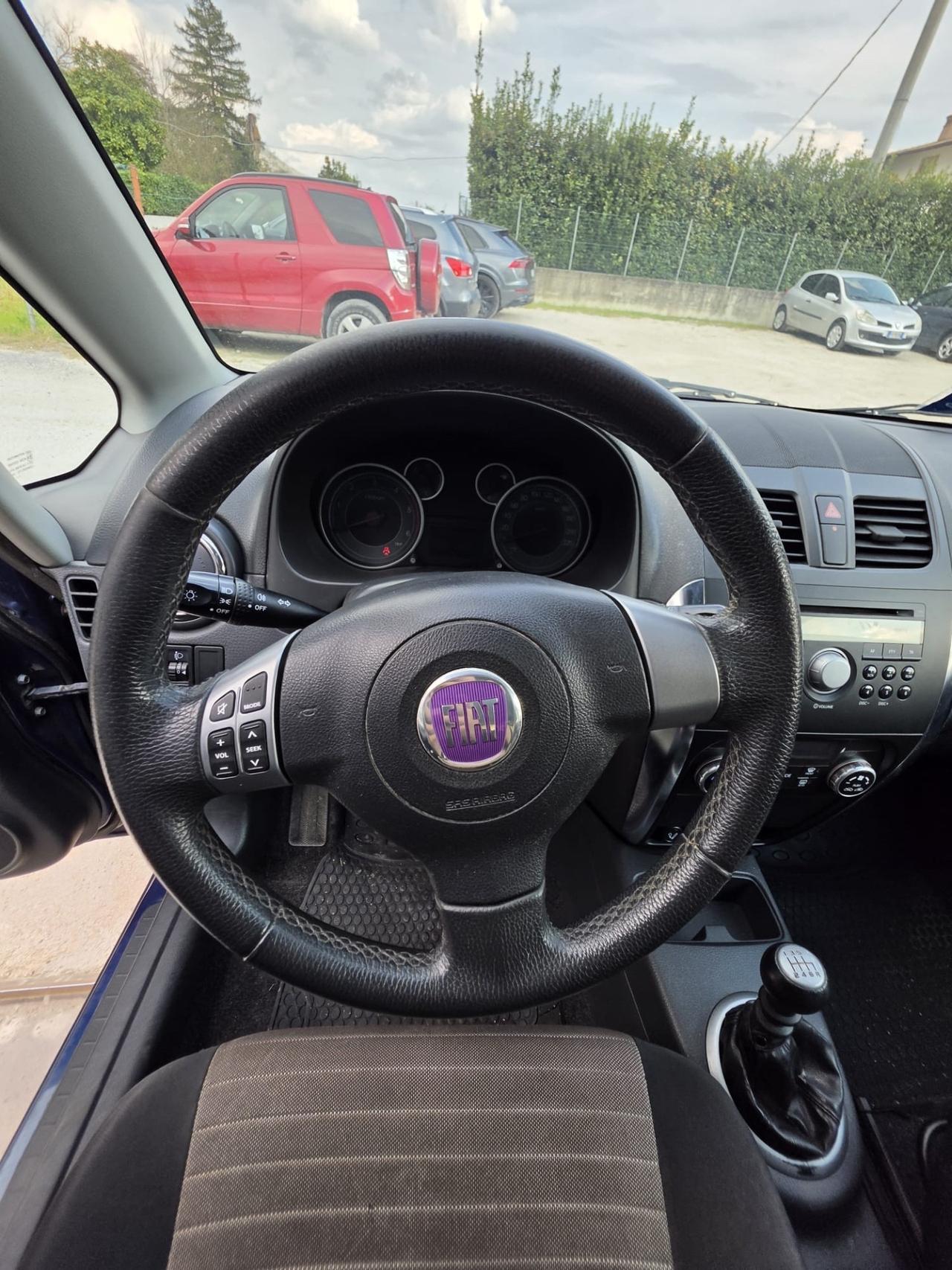 Fiat Sedici 2.0 MJT 16V DPF 4x4 Experience