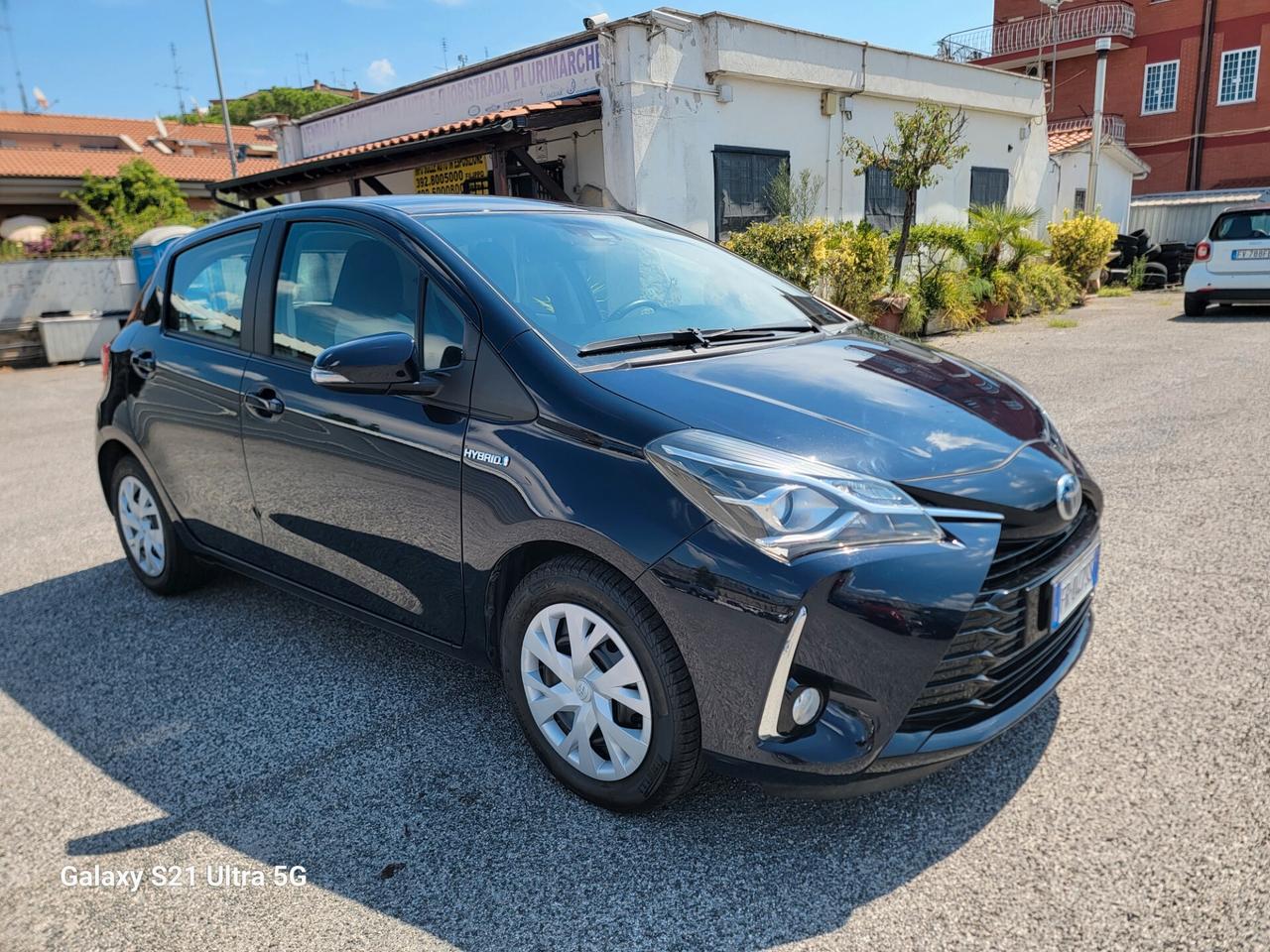 Toyota Yaris 1.5 Hybrid Active SOLO 42 MILA KM !