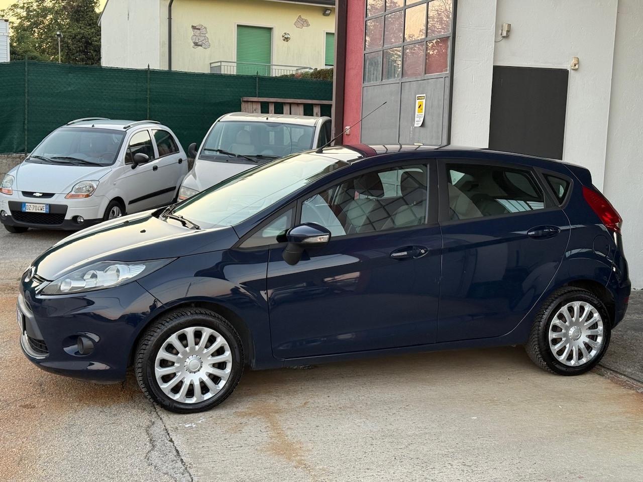 Ford Fiesta 1.4 5 porte Bz.- GPL Titanium