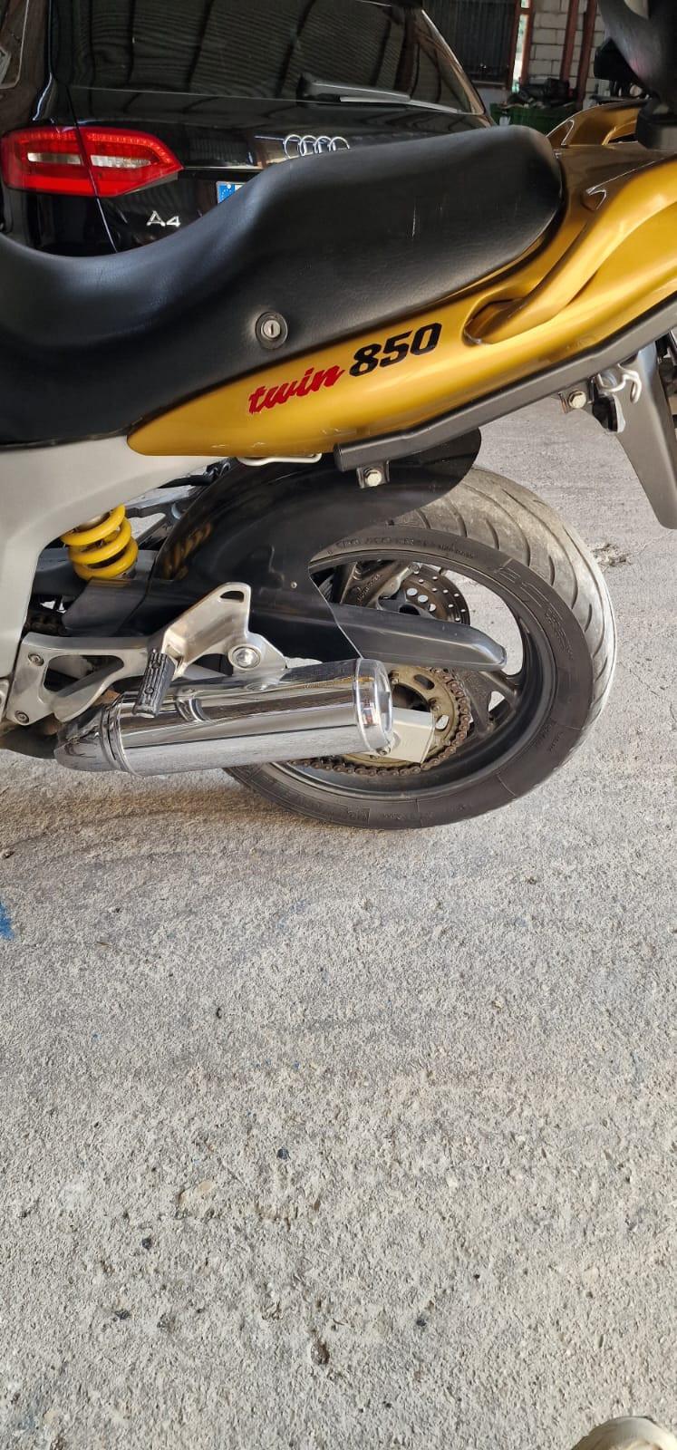 YAMAHA TDM 850 Maniacale
