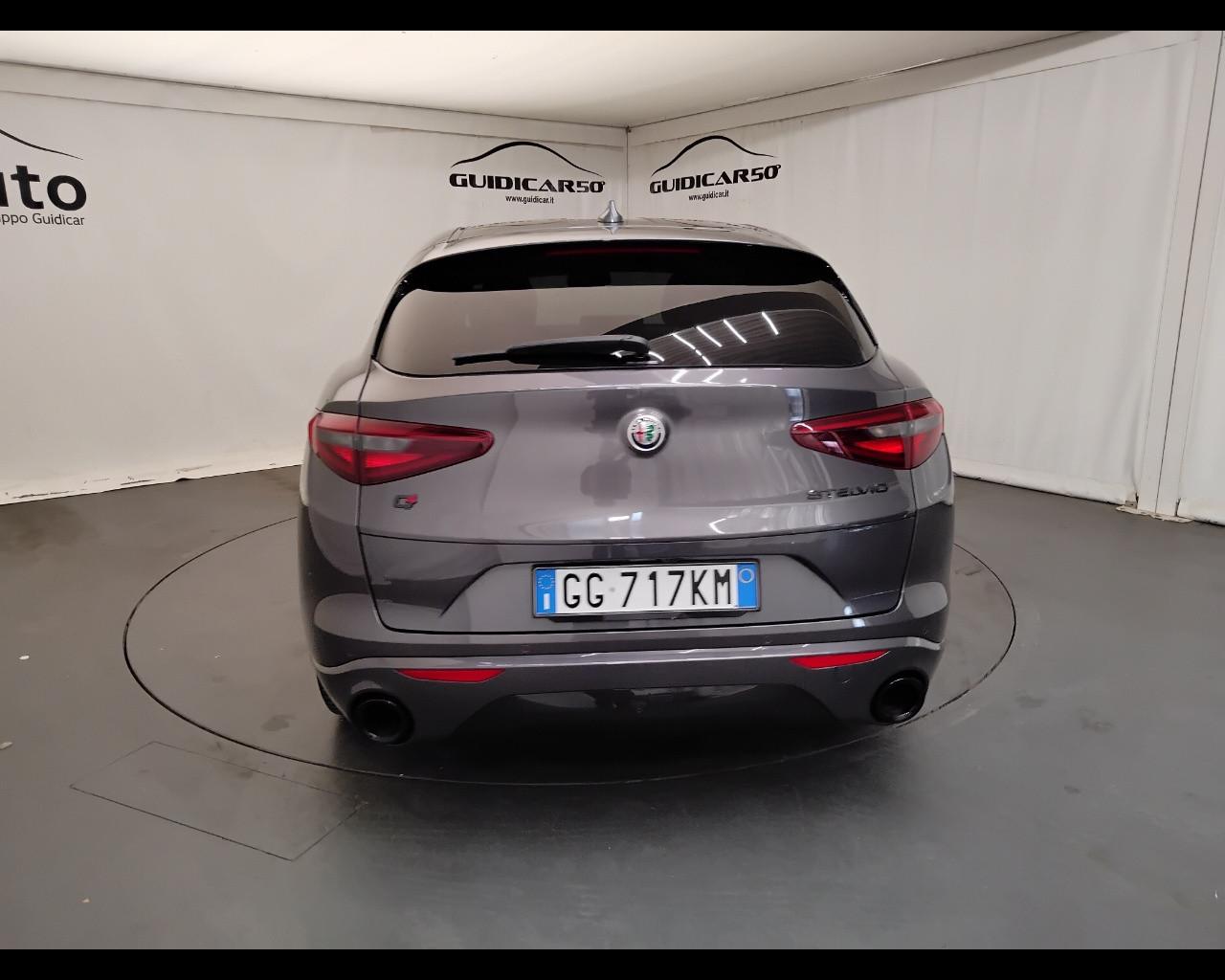 ALFA ROMEO Stelvio 2017 - Stelvio 2.2 t Executive Q4 210cv auto my19