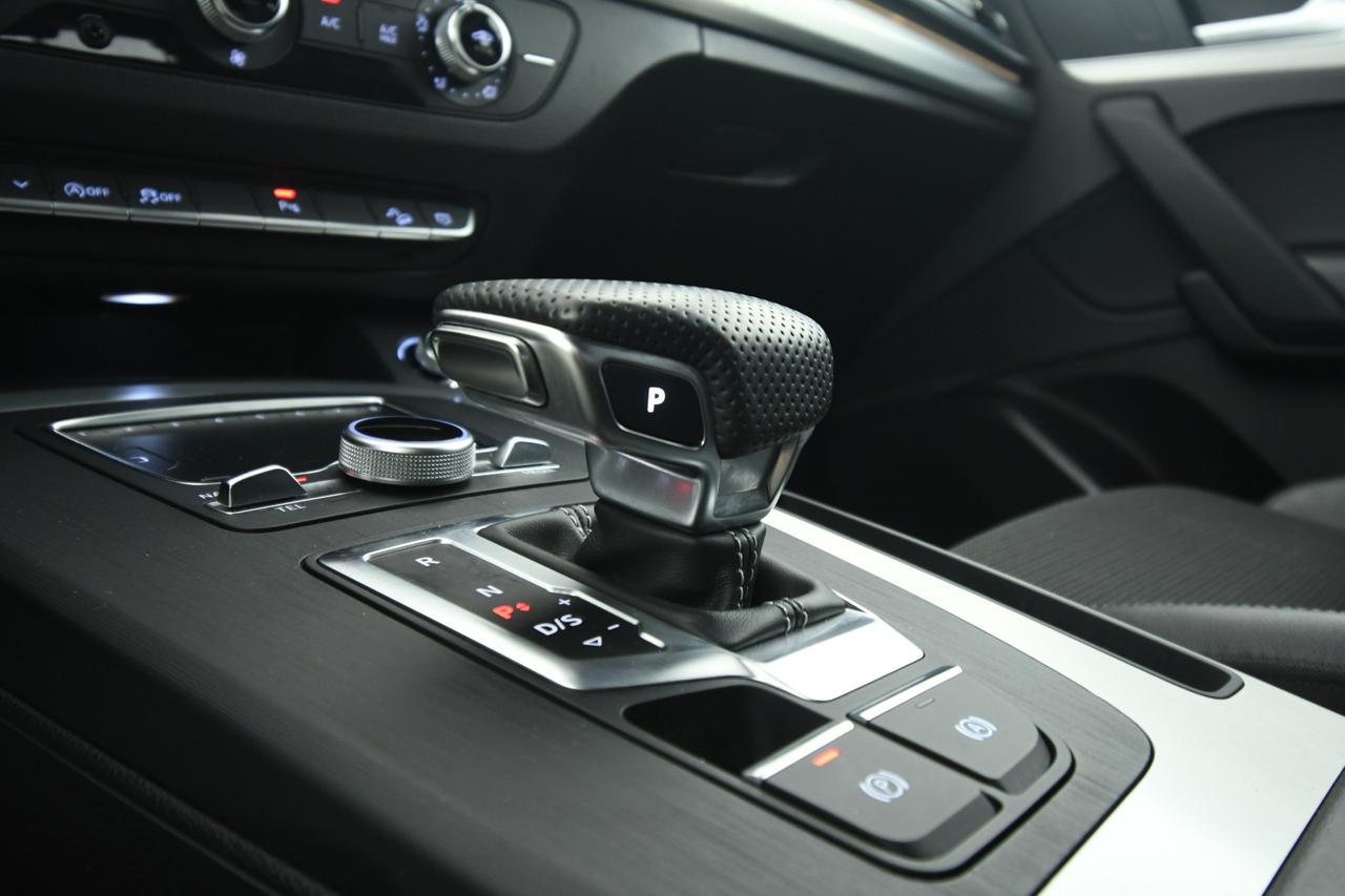 AUDI Q5 40 2.0 tdi Sport quattro 190cv ACC+MATRIX+GANCIO