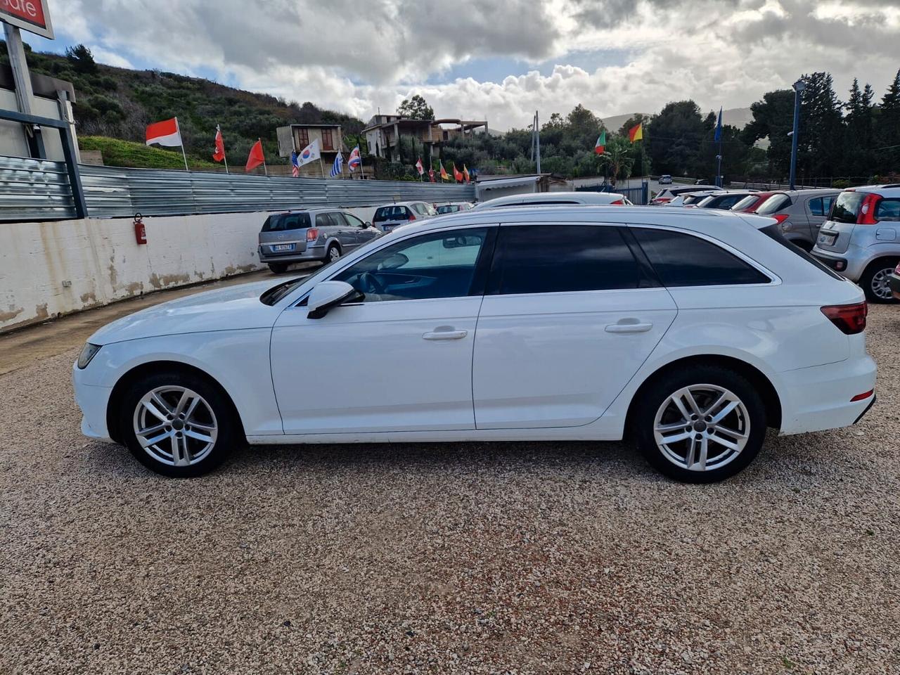 Audi A4 Avant 35 TDI S tronic Business