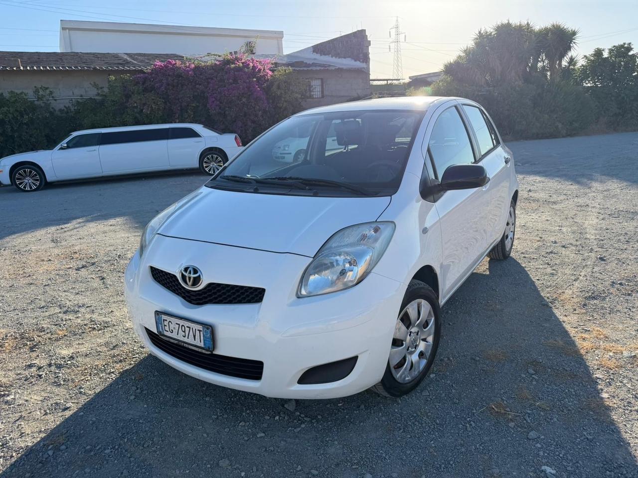 Toyota Yaris 1.0 Benzina- Neopatentati- 5 Porte