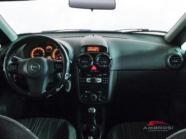 OPEL Corsa 1.2 85CV 5 porte GPL-TECH - PER OPERATORI DEL SETT