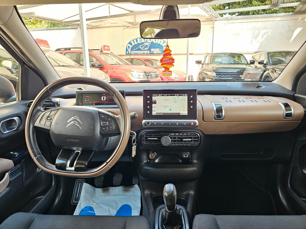 Citroen C4 Cactus 1.6 BlueHDi 100 Shine