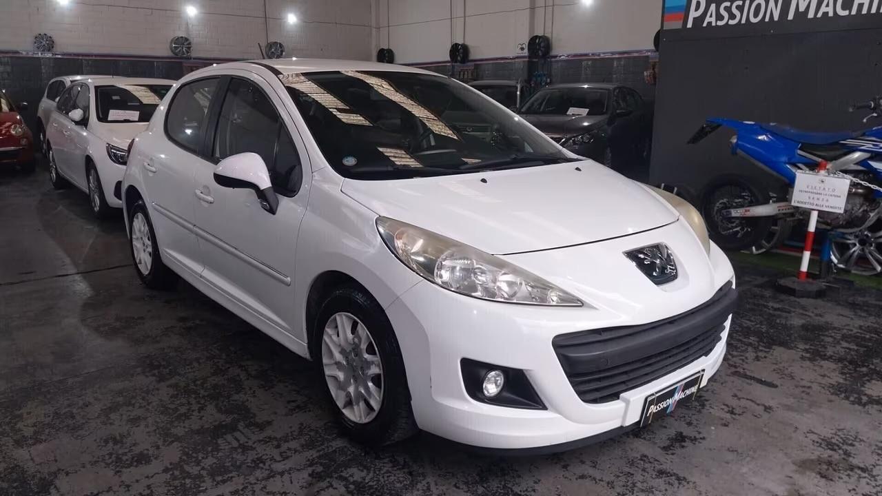 Peugeot 207 Plus 1.4 8V 75CV 5p. ECO GPL