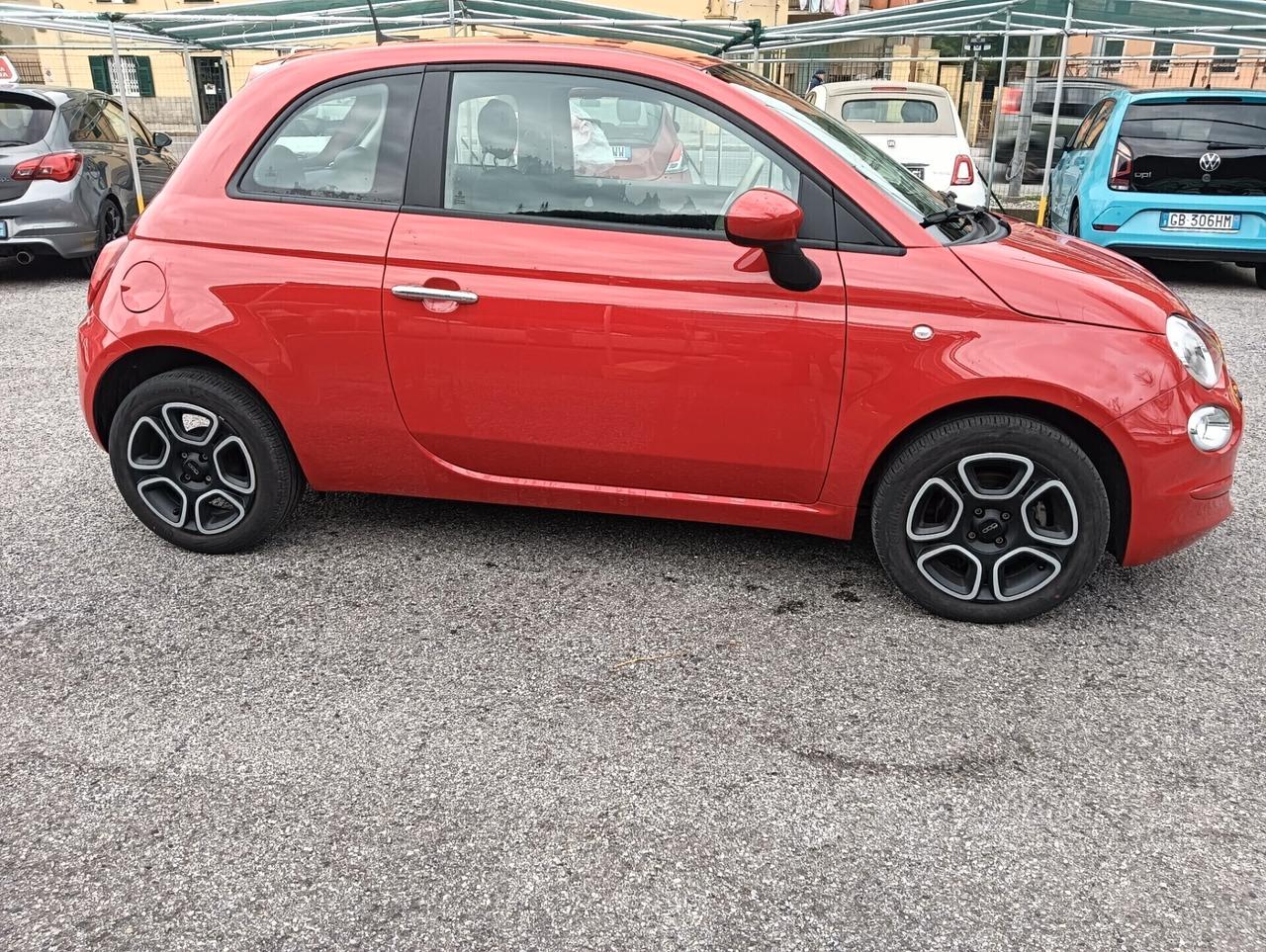 Fiat 500 1.0 Hybrid Red