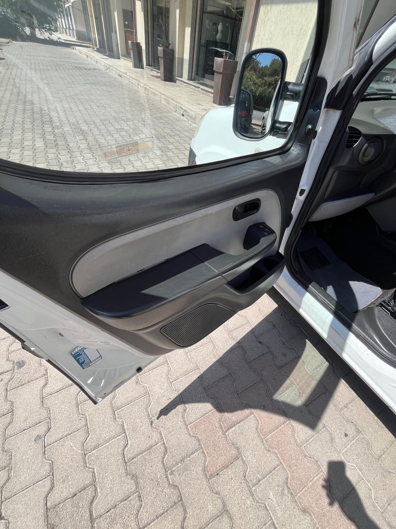 Fiat Doblo Doblò 1.9 MJT 105 CV Dynamic
