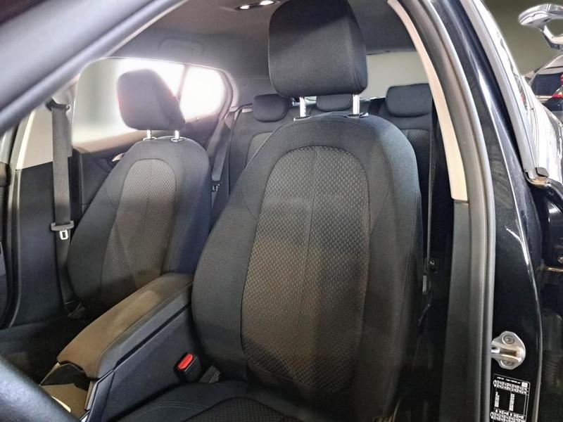 BMW 116 BUSINESS ADVANTAGE AUTO 5 PORTE BERLINA