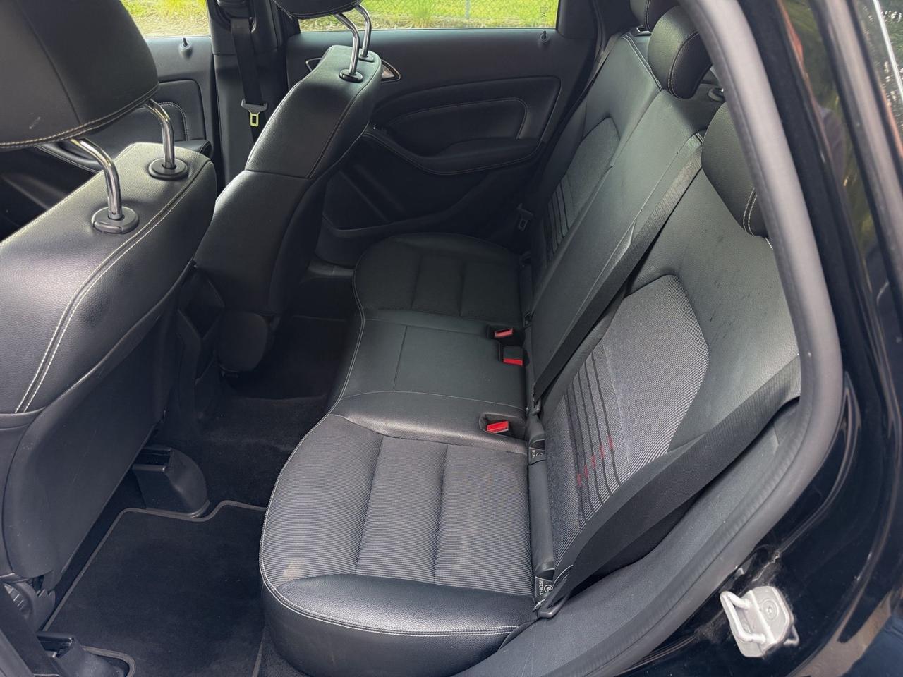 Mercedes-benz B 180 d Sport