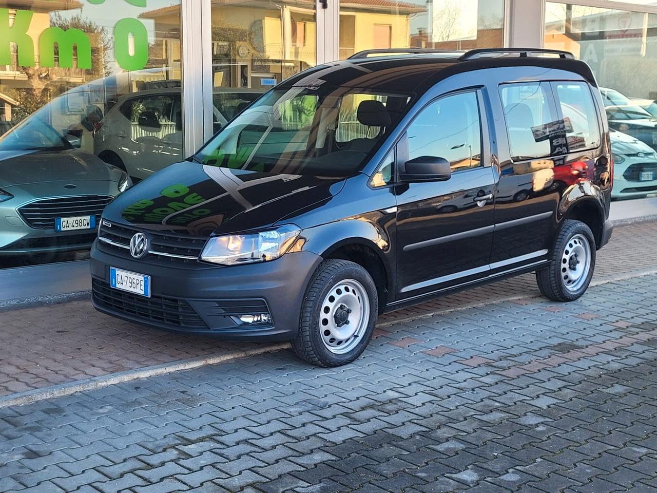 Volkswagen Caddy 2.0 TDI 122 CV 4MOTION Autocarro N1