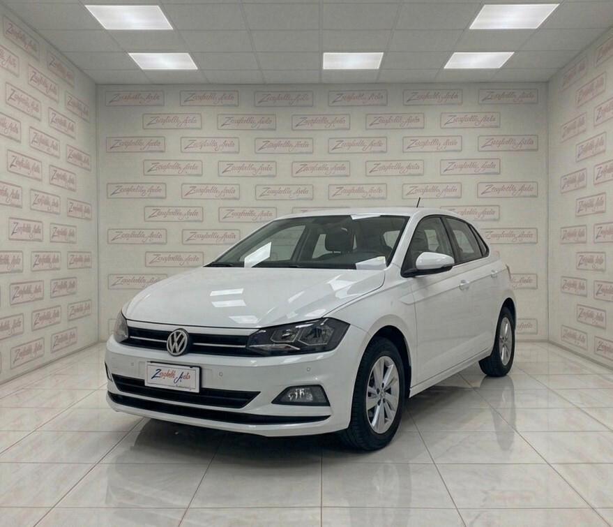 VOLKSWAGEN POLO 1.0 BENZ COMFORTLINE - OK NEOP.