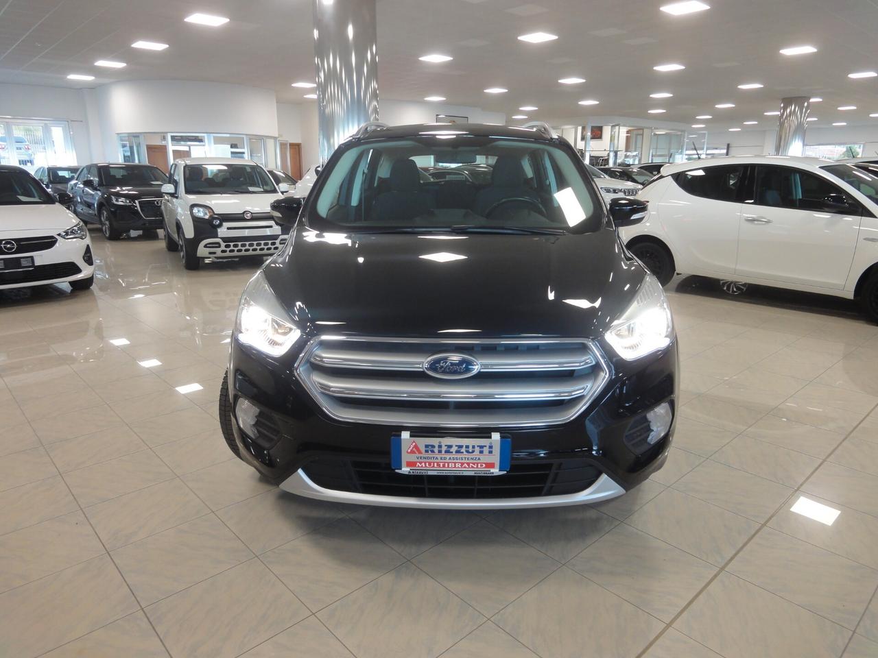 Ford Kuga 1.5 TDCI 120 CV S&S 2WD Powershift Business