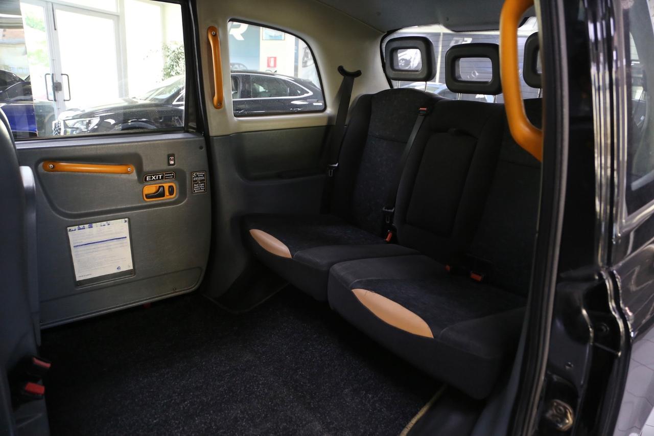 Austin LTI TX4 auto London Taxi International