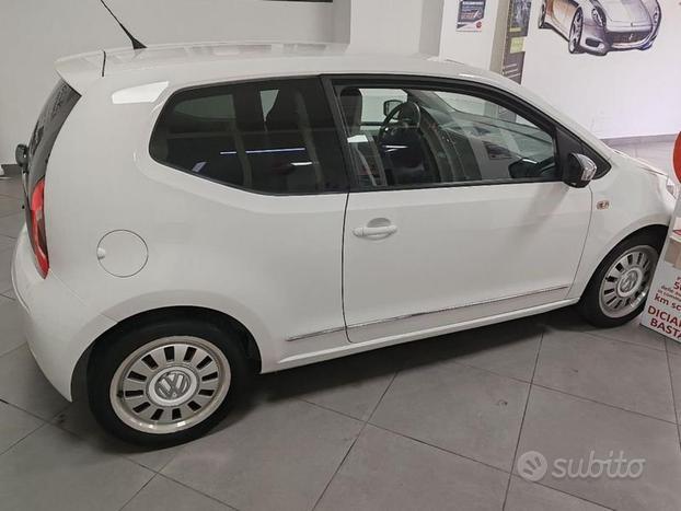 Volkswagen up! 1.0 75 CV 3 porte high