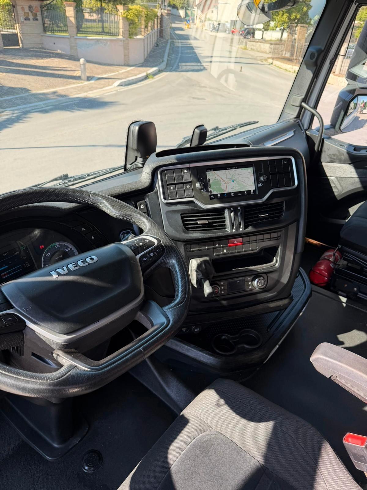 IVECO S-WAY 510