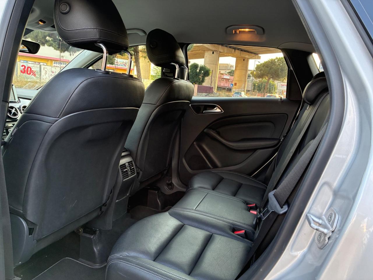 Mercedes classe B 200 premium SOLO 86.000KM