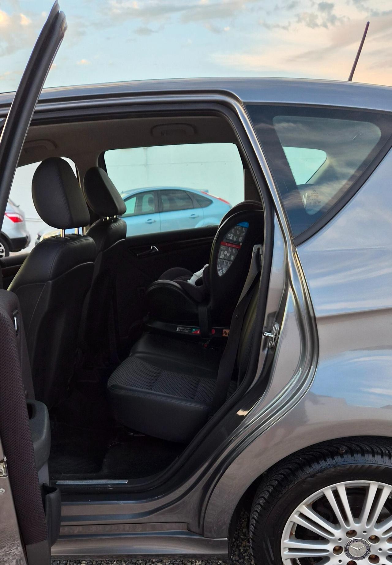 Mercedes-benz A 180 CDI Style automatico