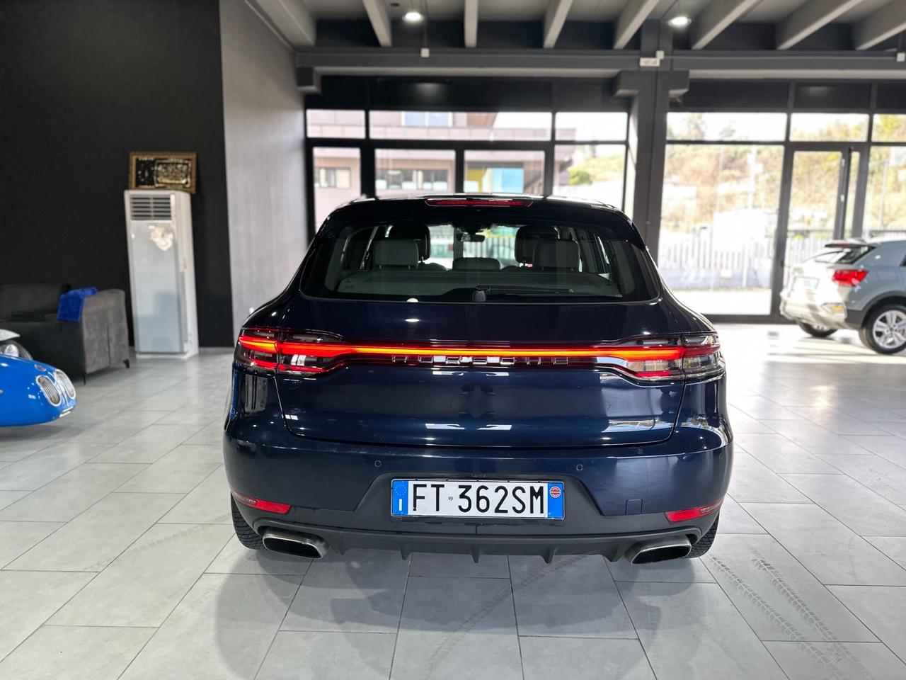 Porsche Macan 2.0 PASM