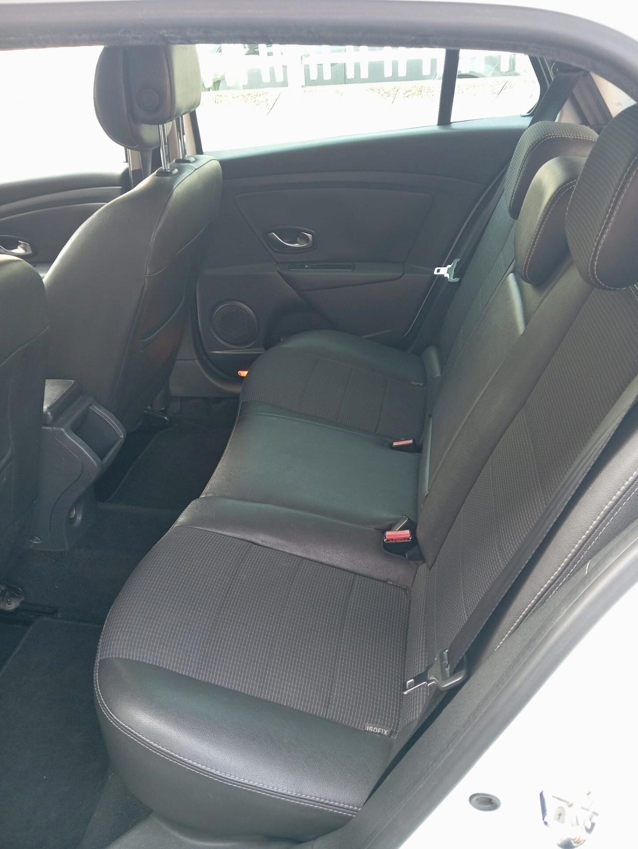 Renault Mégane 1.5 dCi 110CV EDC SporTour GT Line