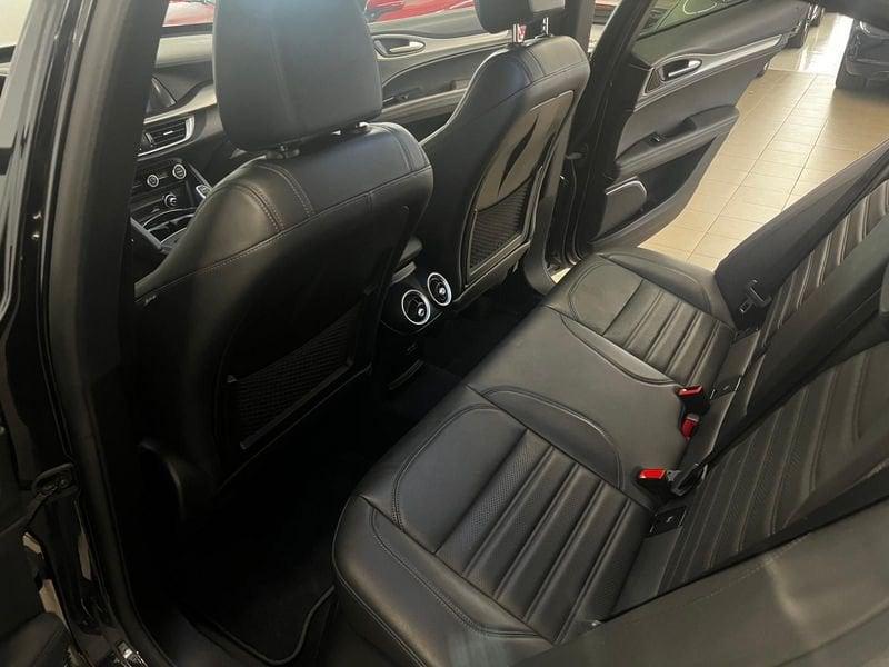 Alfa Romeo Stelvio 2.2 Turbo Diesel 210CV Veloce AT8 Q4