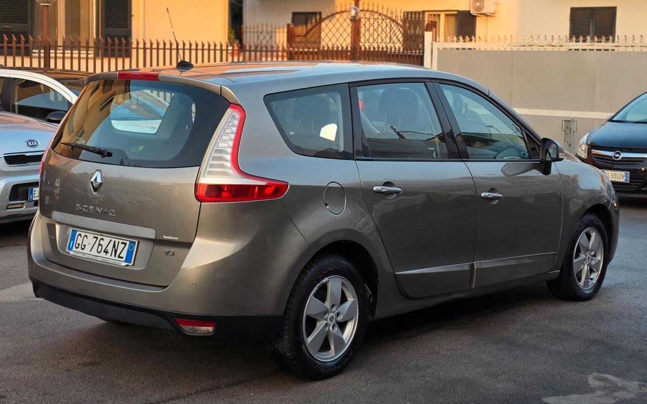 Renault Grand Scénic X-Mod 1.5 dCi 7 posti