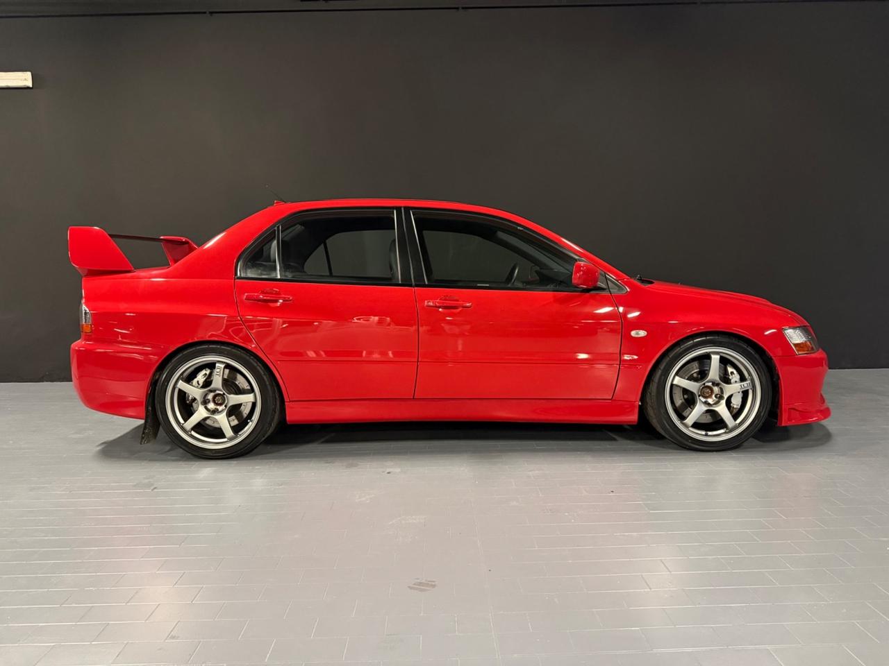 Mitsubishi Lancer Evolution 9