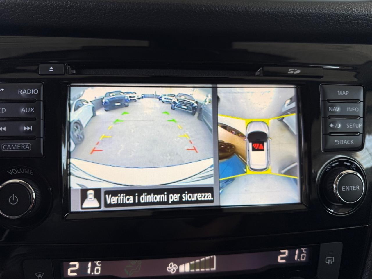 Nissan Qashqai 1.5 dCi N-Connecta