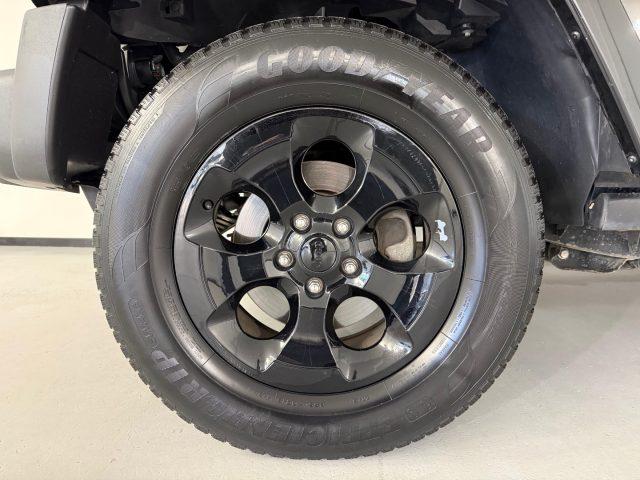 JEEP Wrangler Unlimited 2.8 CRD DPF Sahara Auto