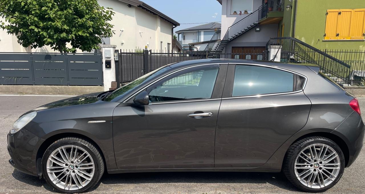 Alfa Romeo Giulietta 2.0 JTDm-2 140 CV Progression