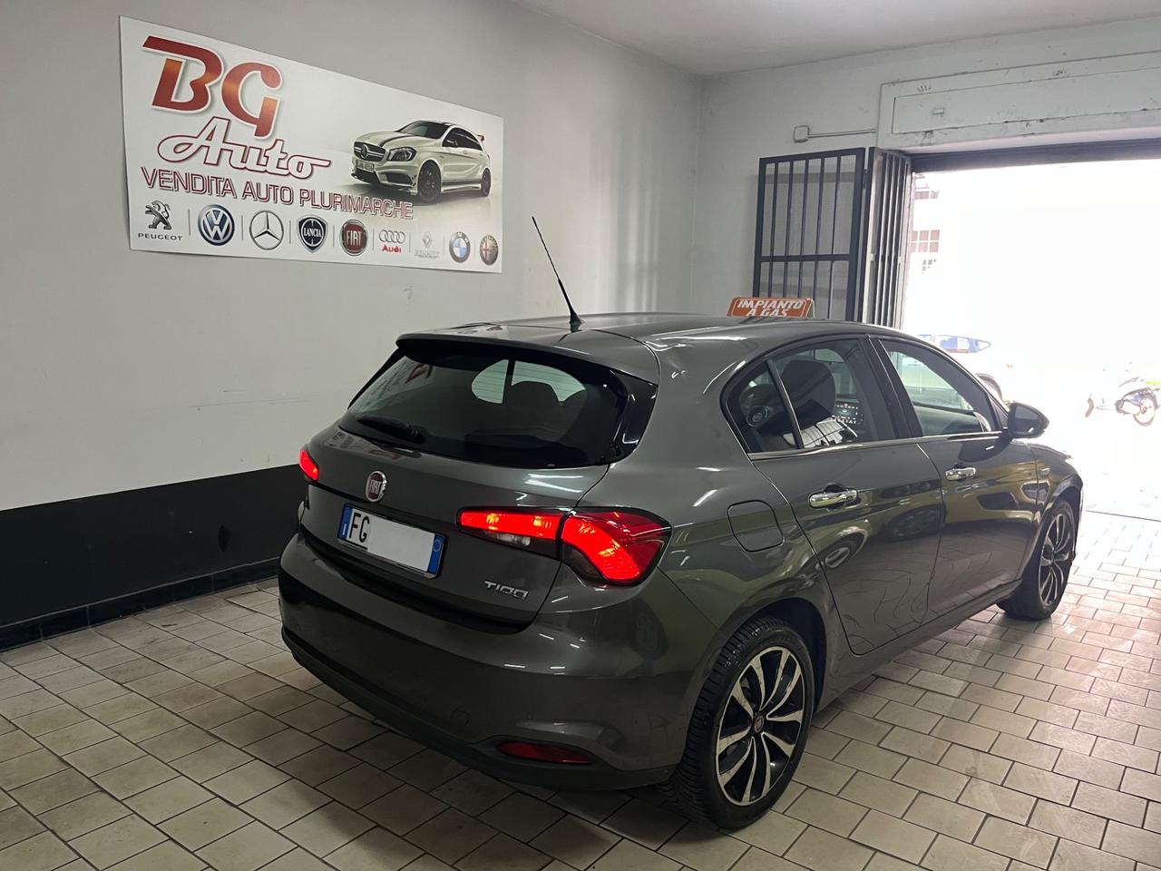 Fiat Tipo 1.4 T-Jet 120CV GPL 5 porte Lounge 2017
