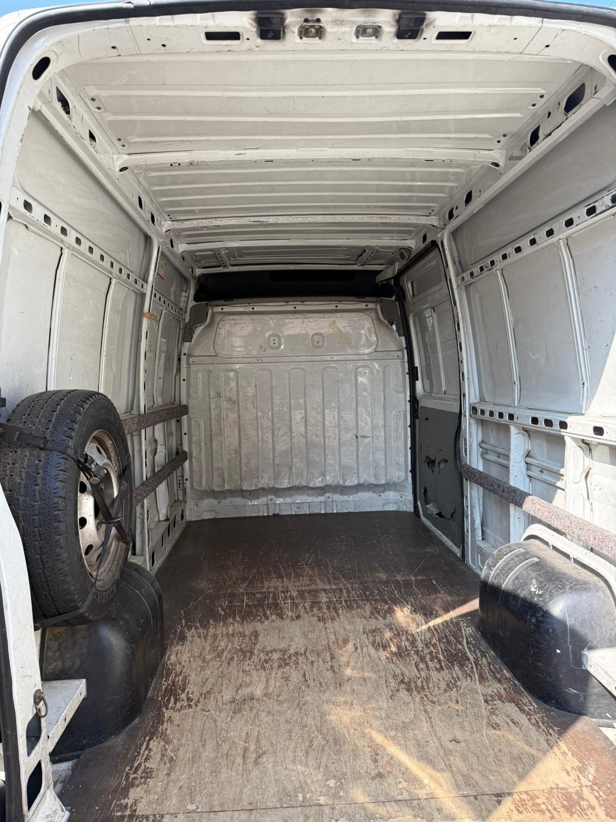 Renault Master T33/100 2.5 dCi PC-TN Furgone Confort